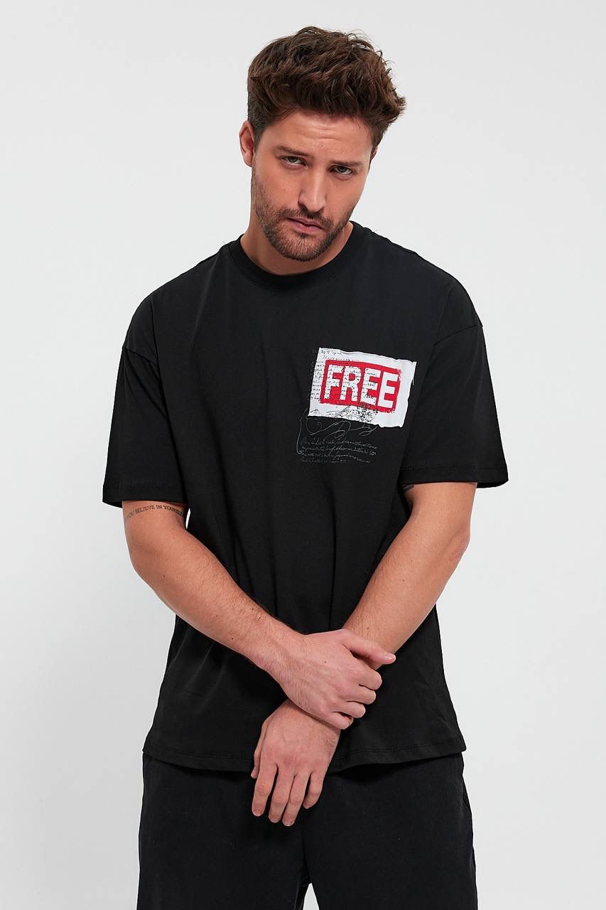 FREE schwarz